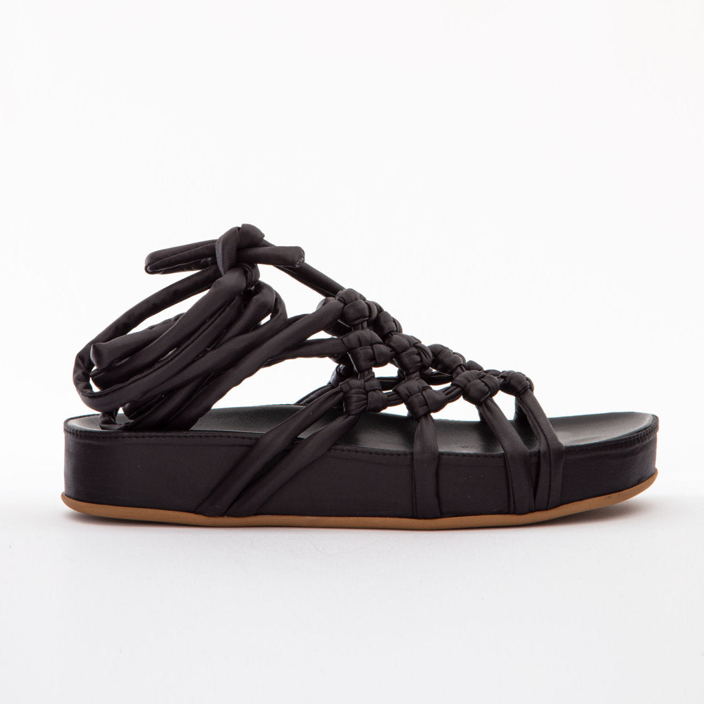 OSKA BLACK