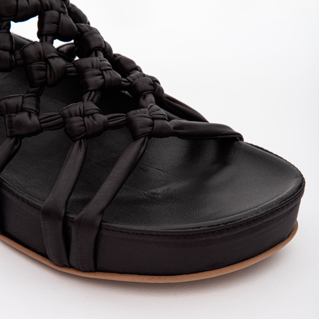 OSKA BLACK