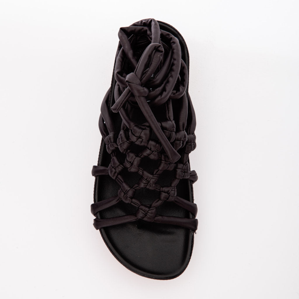 OSKA BLACK