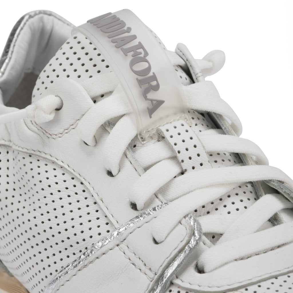 RUFFLE DREAMER WHITE