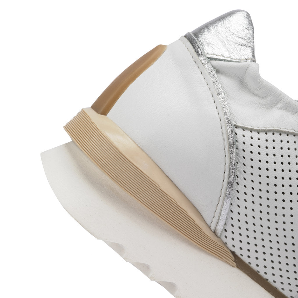 RUFFLE DREAMER WHITE