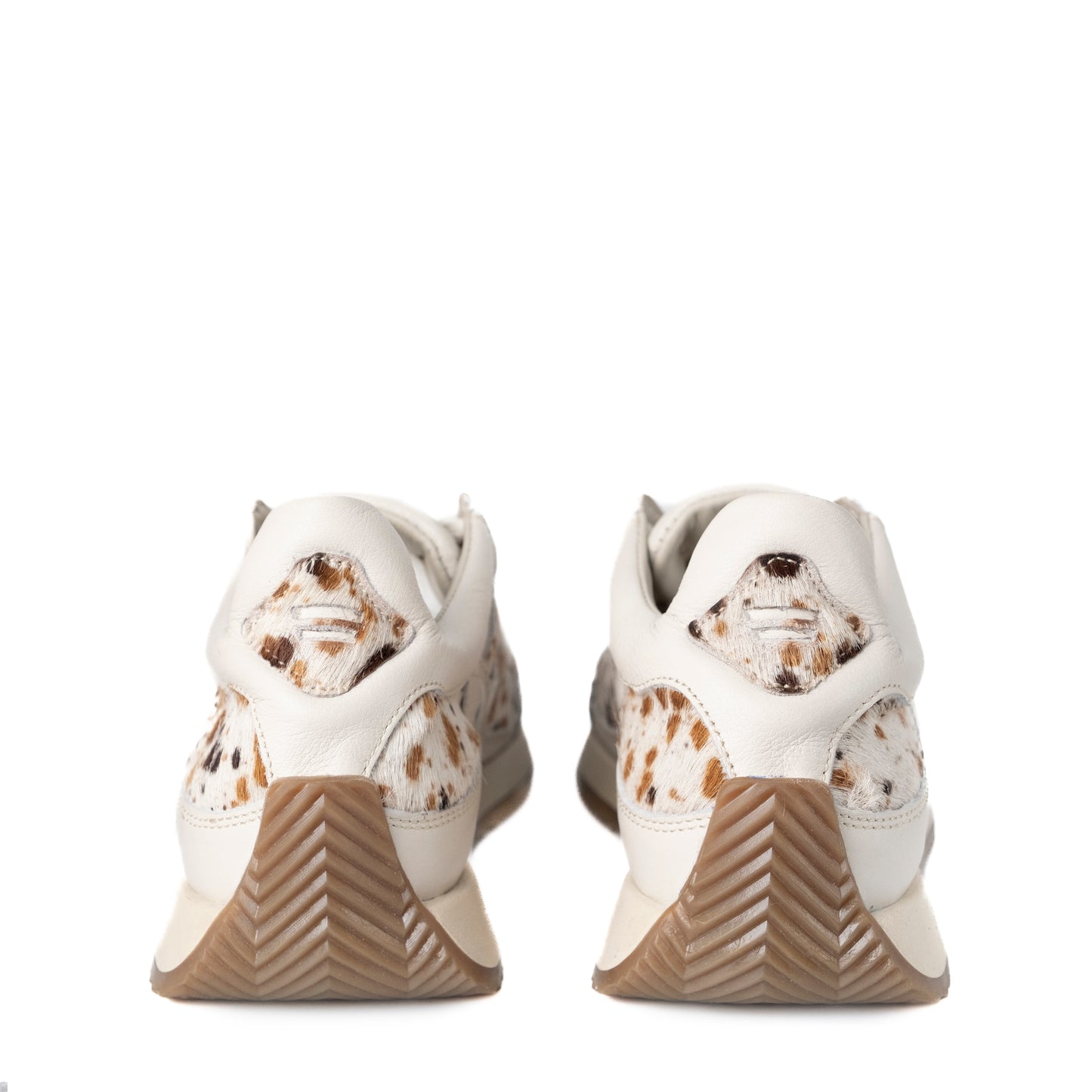 HOTY PONY OFF WHITE