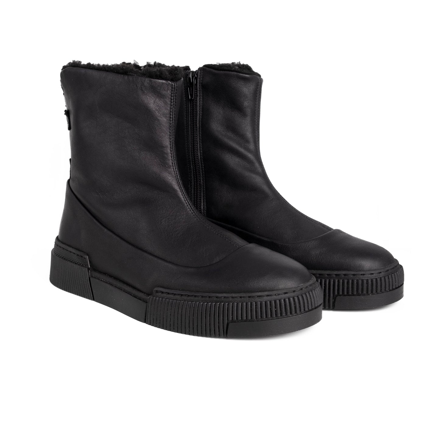 KEEPS DENVER BLACK