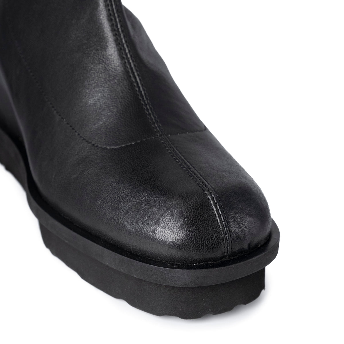 TANIA BOLD BLACK