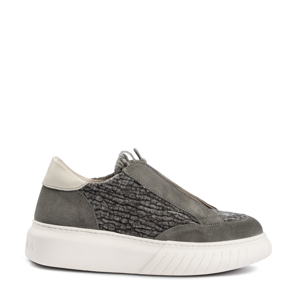 IVOR SUEDE GREY