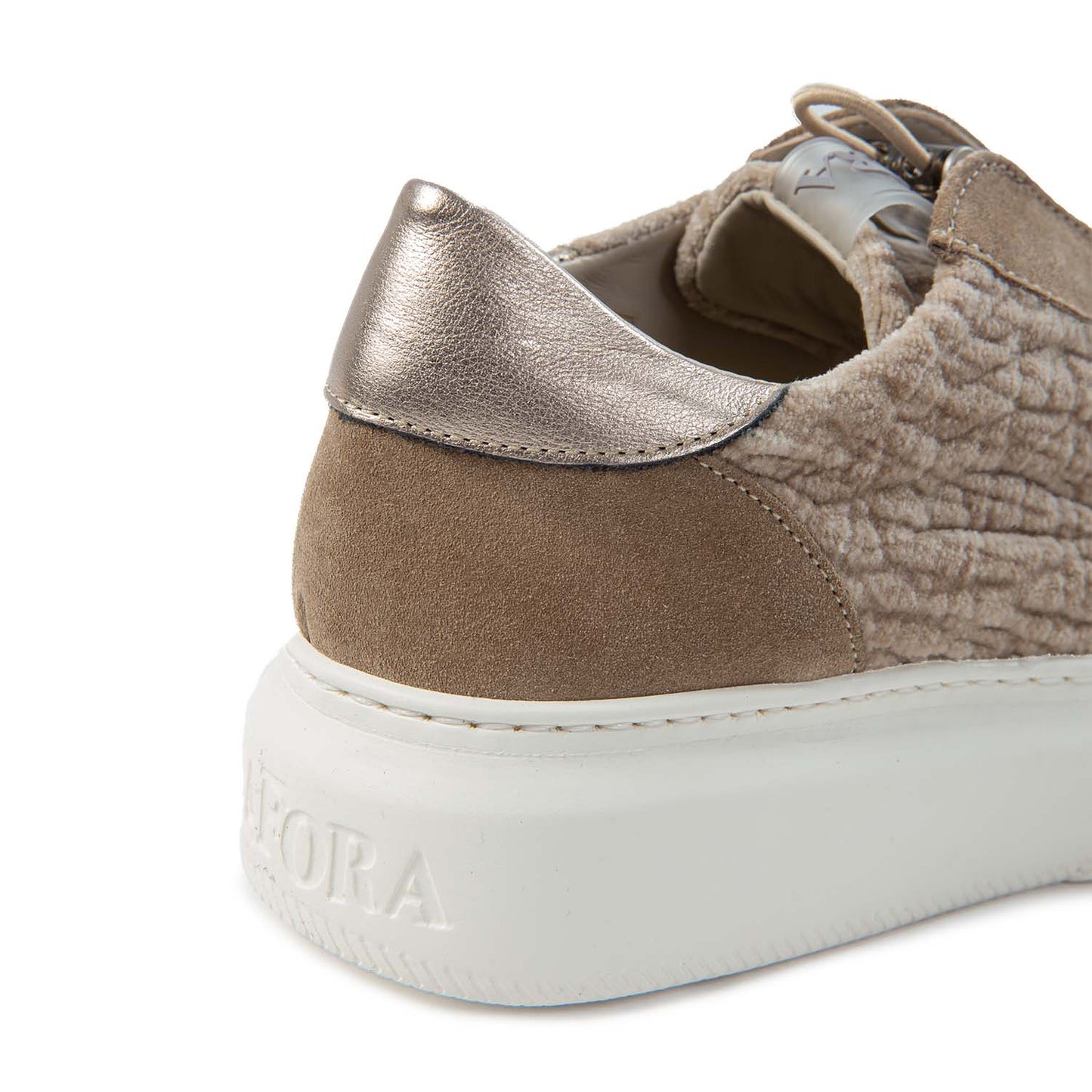 IVOR SUEDE CAMEL By Corazza