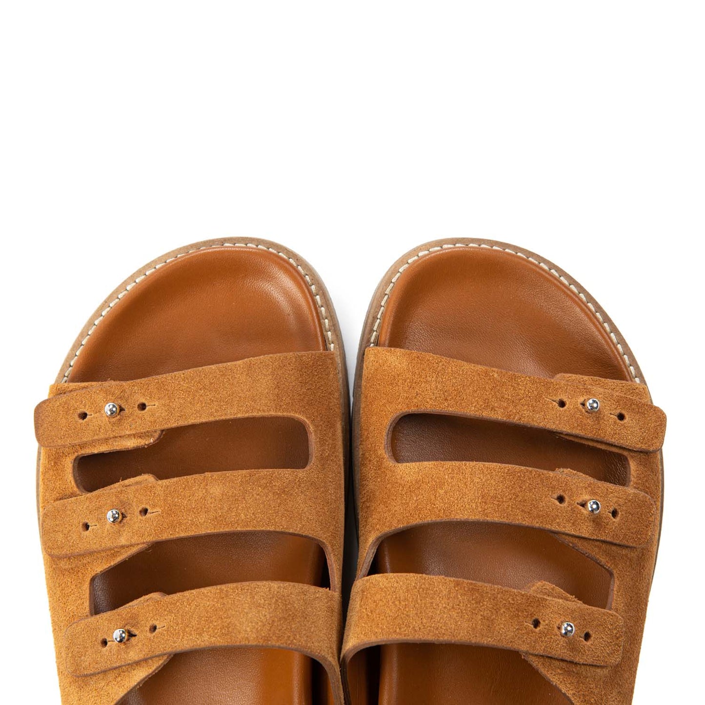 THREE  SUEDE COGNAC CR
