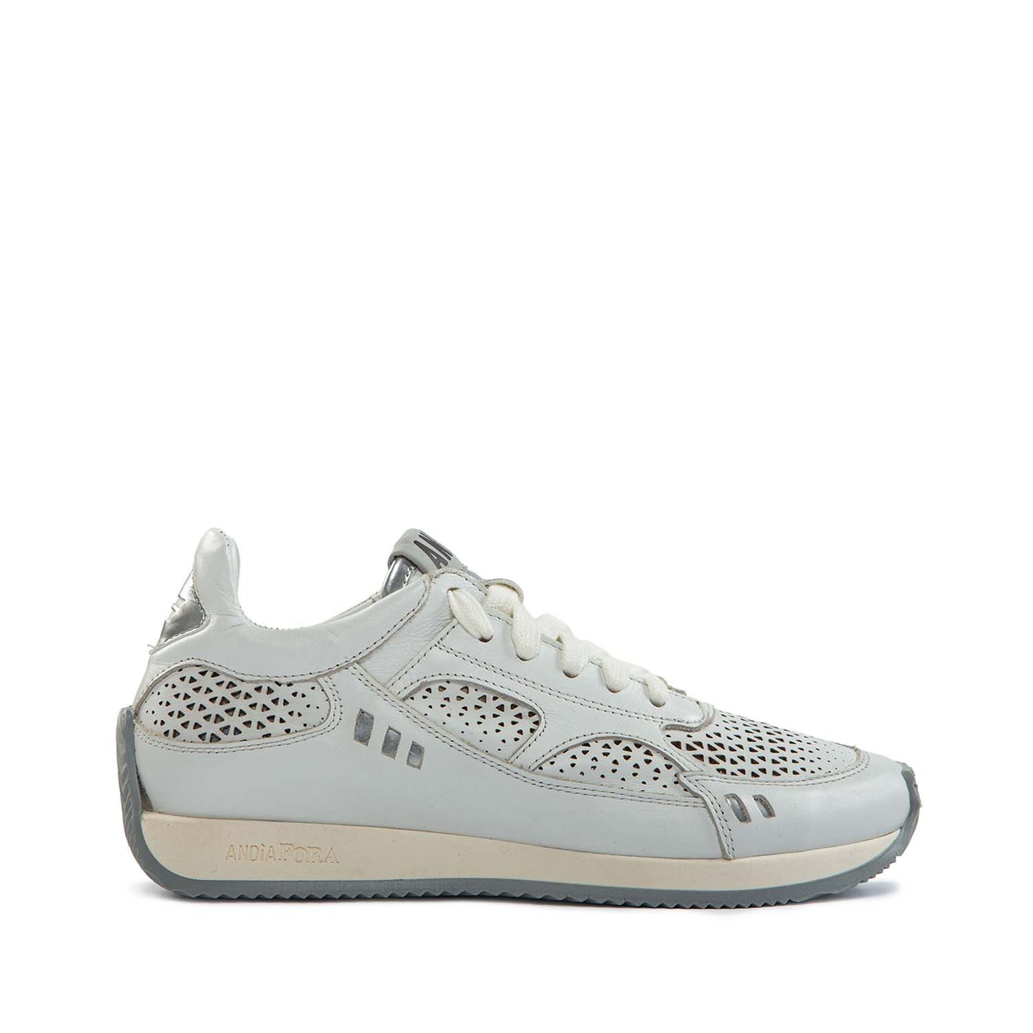 HOTY TRAF  WHITE CR